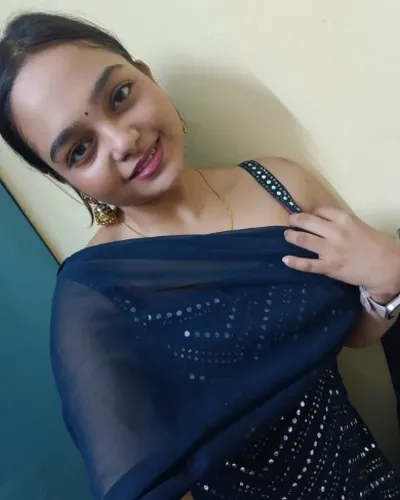 Isha Saxena